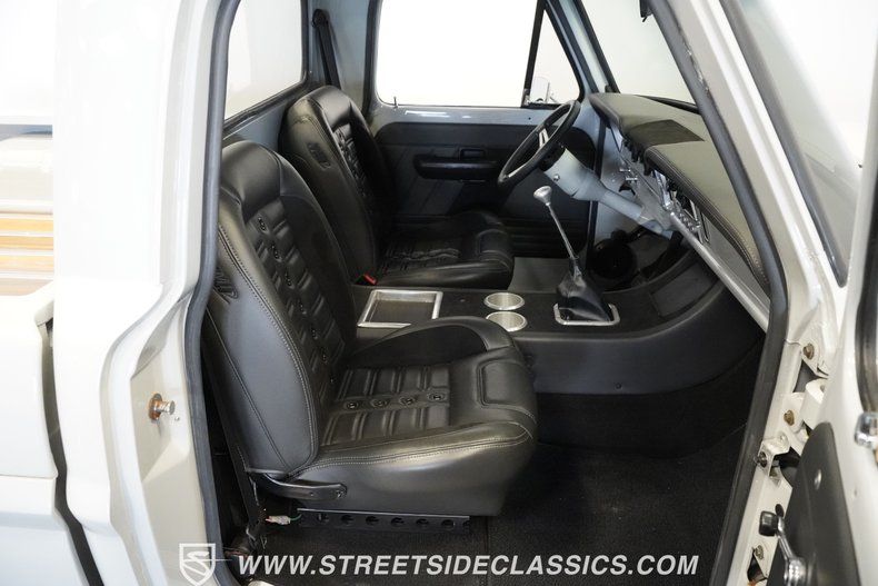 Ford-F-100-1968-Avalanche-Grey-Black-47