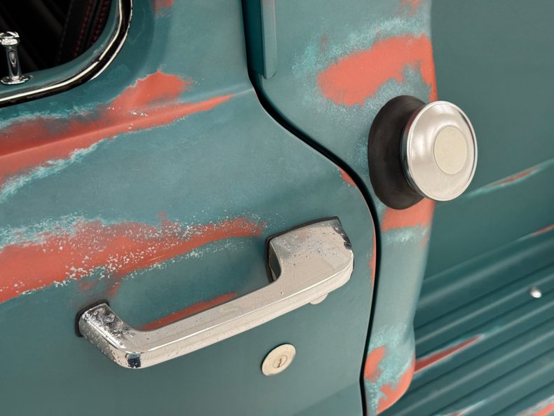 Ford-F-100-1968-Caribbean-Turquoise-Black-17