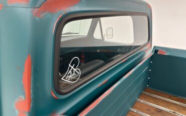Ford-F-100-1968-Caribbean-Turquoise-Black-18