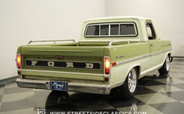Ford-F-100-1971-Pickup-Truck-11