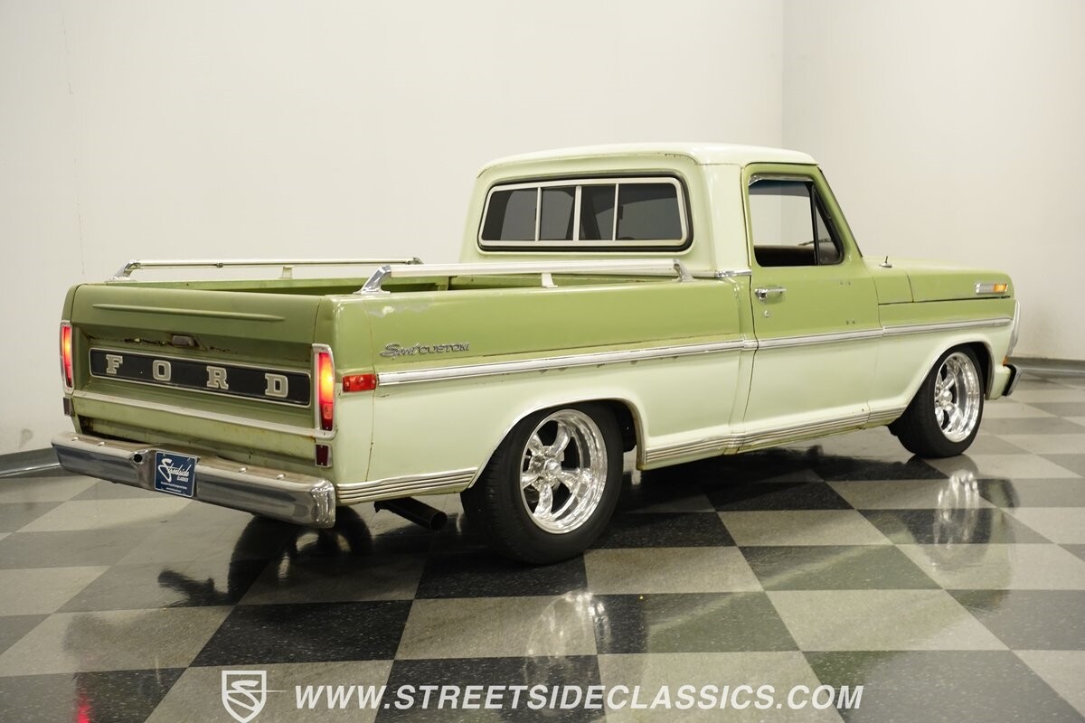 Ford-F-100-1971-Pickup-Truck-12