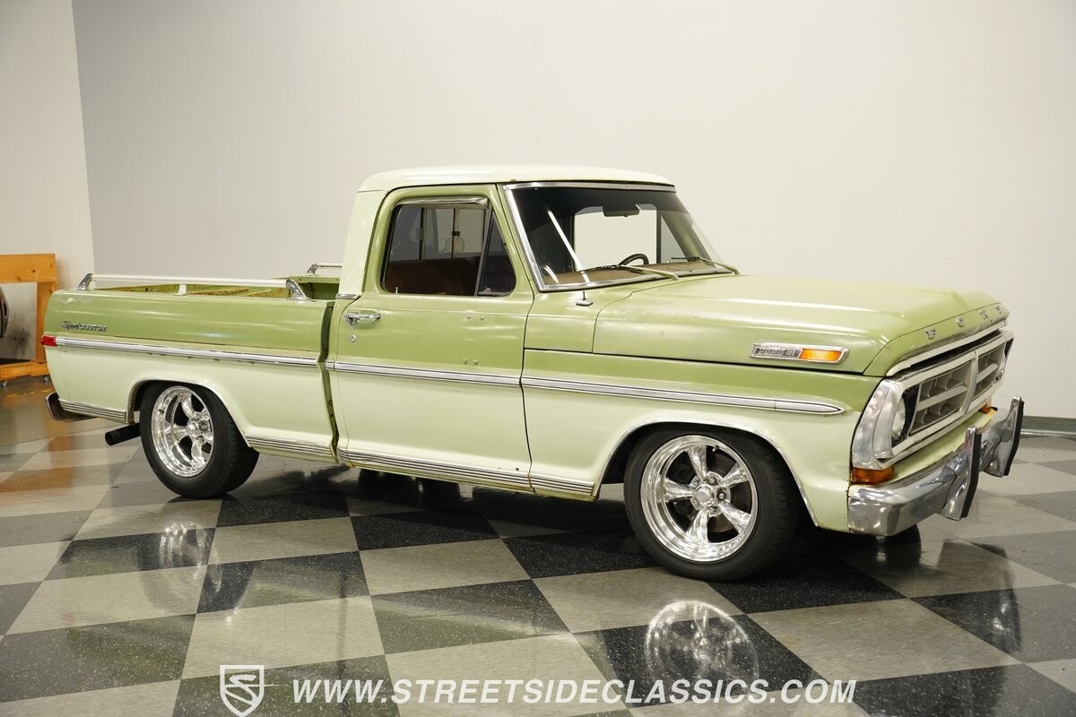Ford-F-100-1971-Pickup-Truck-15