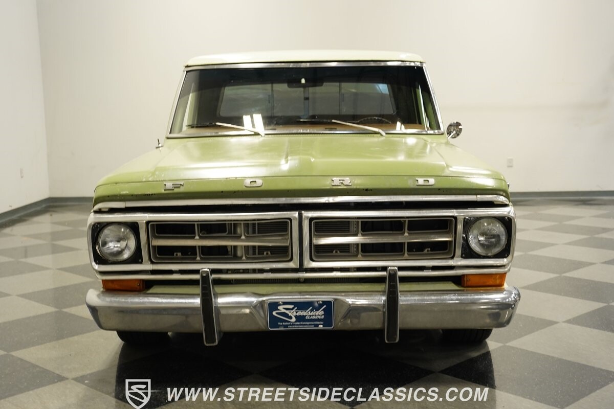 Ford-F-100-1971-Pickup-Truck-17