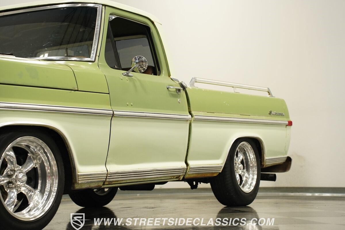 Ford-F-100-1971-Pickup-Truck-21