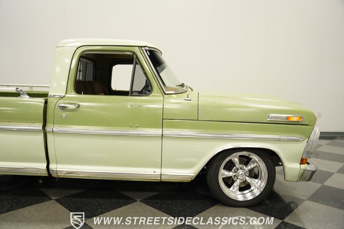 Ford-F-100-1971-Pickup-Truck-28