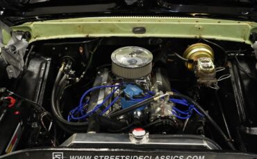 Ford-F-100-1971-Pickup-Truck-3