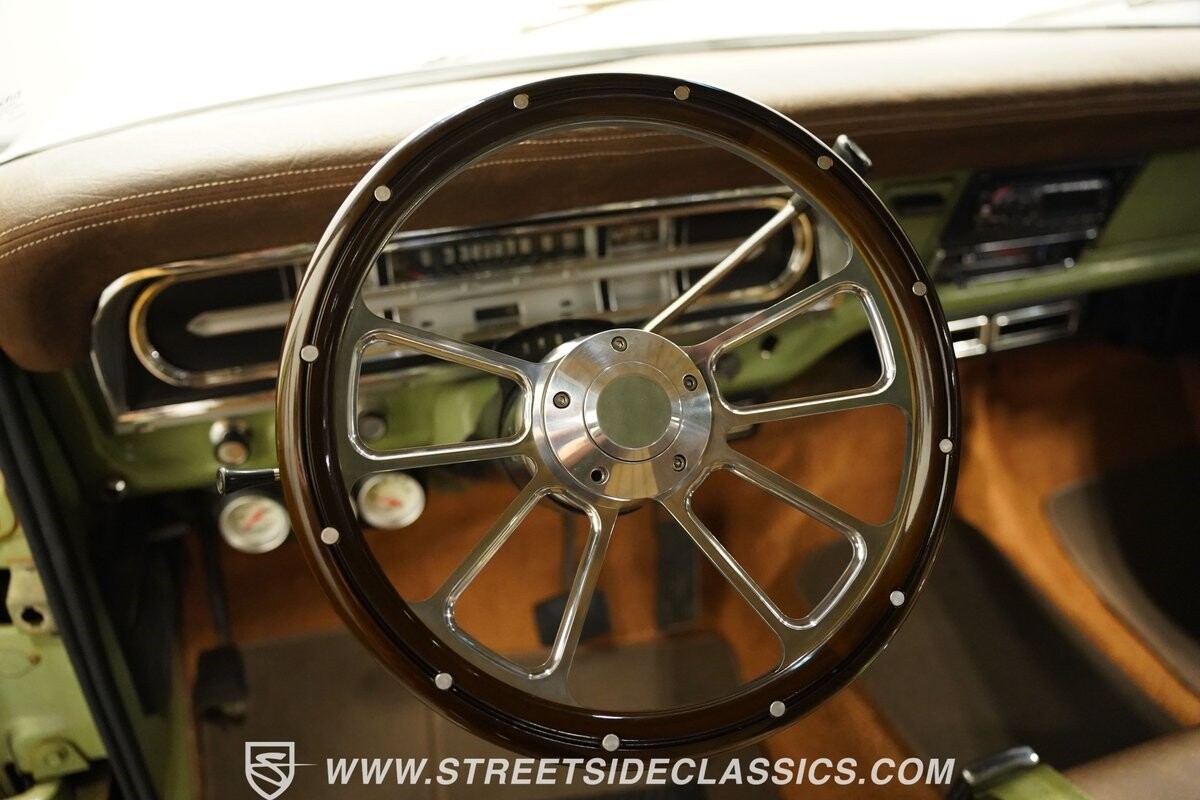 Ford-F-100-1971-Pickup-Truck-37