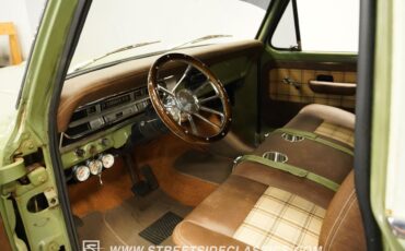 Ford-F-100-1971-Pickup-Truck-4