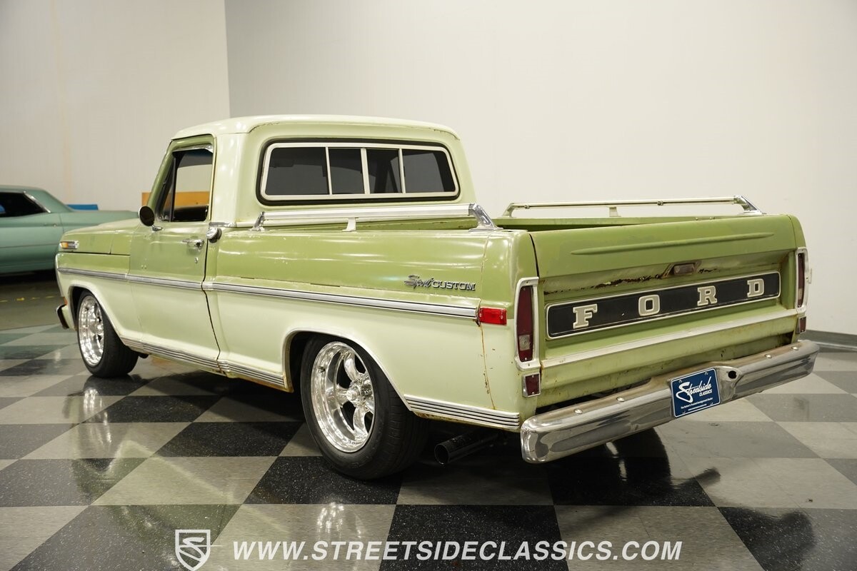 Ford-F-100-1971-Pickup-Truck-9