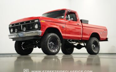 Ford-F-100-1975-Candy-Apple-Red-Red-21