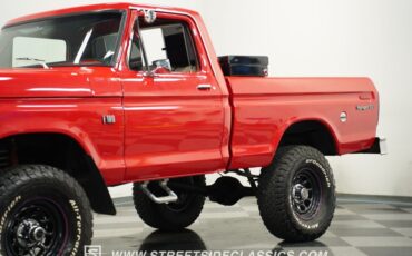 Ford-F-100-1975-Candy-Apple-Red-Red-24