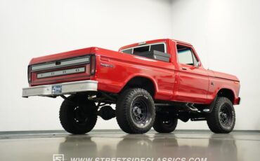 Ford-F-100-1975-Candy-Apple-Red-Red-29