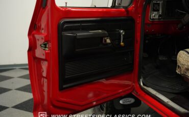 Ford-F-100-1975-Candy-Apple-Red-Red-34