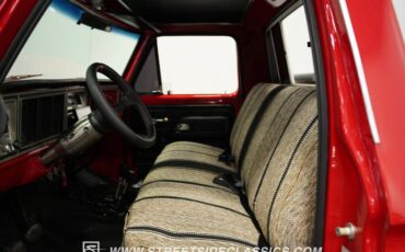 Ford-F-100-1975-Candy-Apple-Red-Red-35