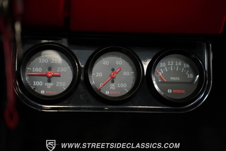 Ford-F-100-1975-Candy-Apple-Red-Red-40