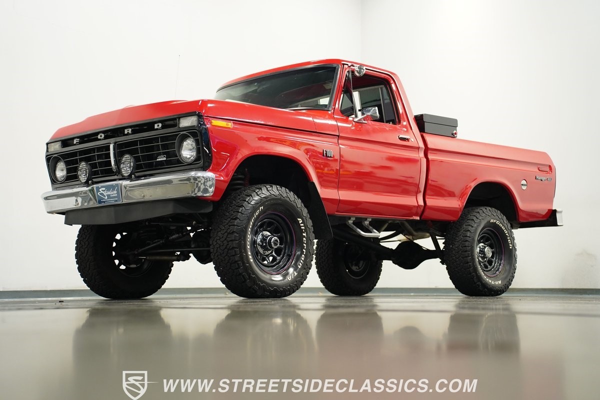 Ford-F-100-1975-Pickup-Truck-20