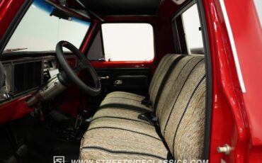Ford-F-100-1975-Pickup-Truck-37