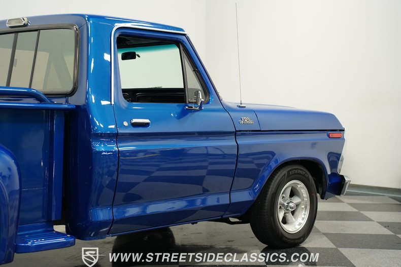 Ford-F-100-1977-Dark-Blue-Metallic-Blue-1