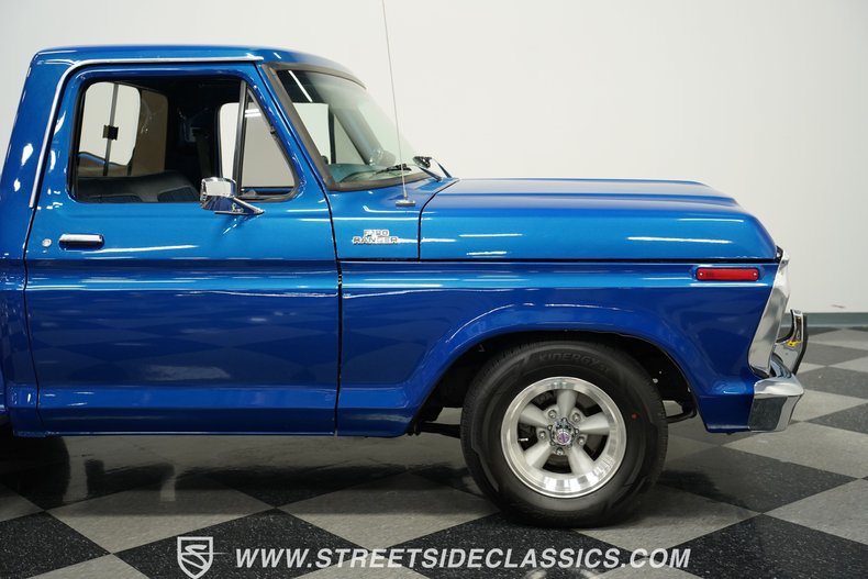 Ford-F-100-1977-Dark-Blue-Metallic-Blue-3