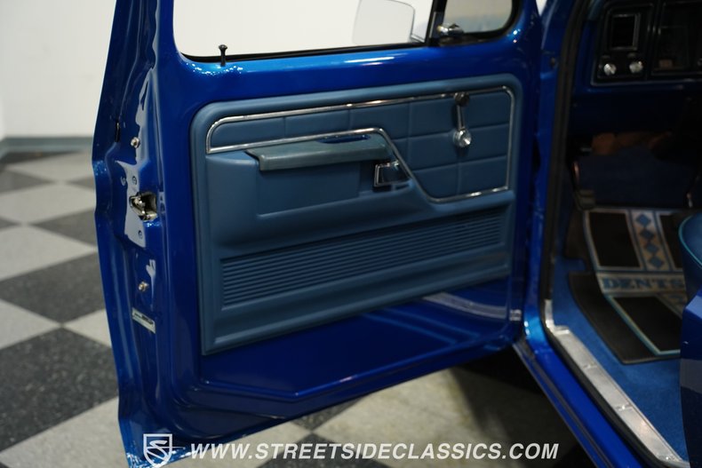 Ford-F-100-1977-Dark-Blue-Metallic-Blue-34