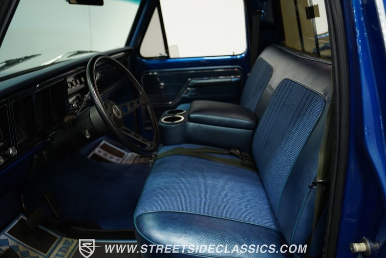 Ford-F-100-1977-Dark-Blue-Metallic-Blue-35