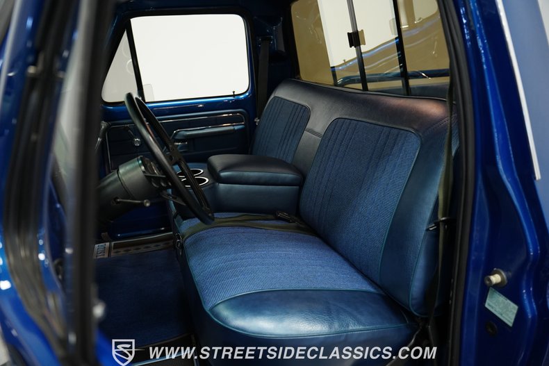 Ford-F-100-1977-Dark-Blue-Metallic-Blue-44
