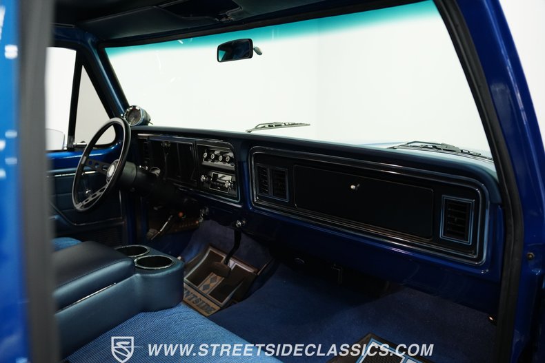 Ford-F-100-1977-Dark-Blue-Metallic-Blue-47