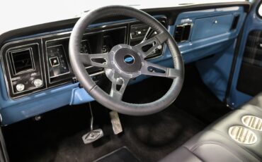 Ford-F-100-1977-Pickup-Truck-13