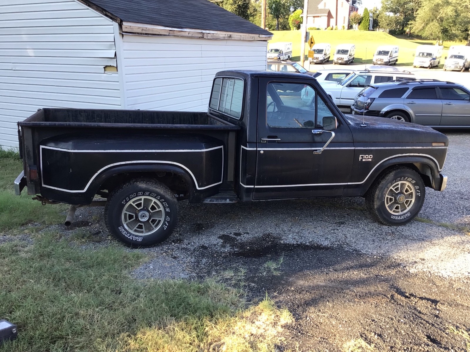 Ford-F-100-1983-3