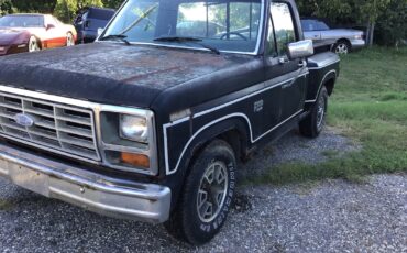 Ford-F-100-1983-5