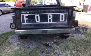 Ford-F-100-1983-6