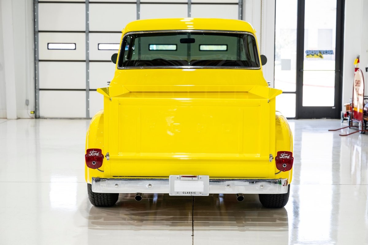 Ford-F-100-Big-Window-1956-2