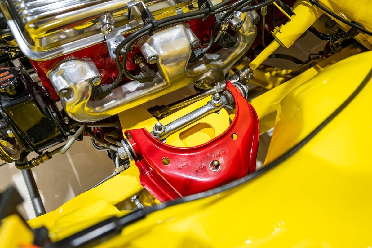 Ford-F-100-Big-Window-1956-22