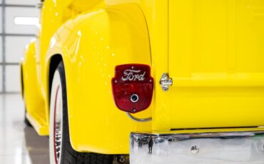 Ford-F-100-Big-Window-1956-33