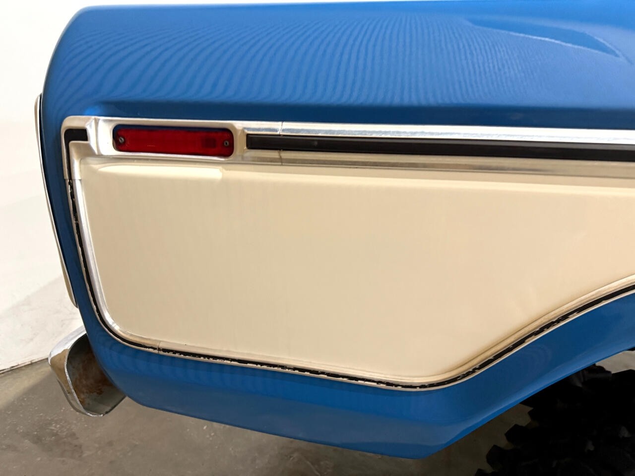 Ford-F-150-1977-Pickup-Truck-13