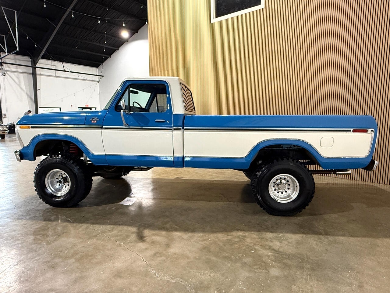 Ford-F-150-1977-Pickup-Truck-22