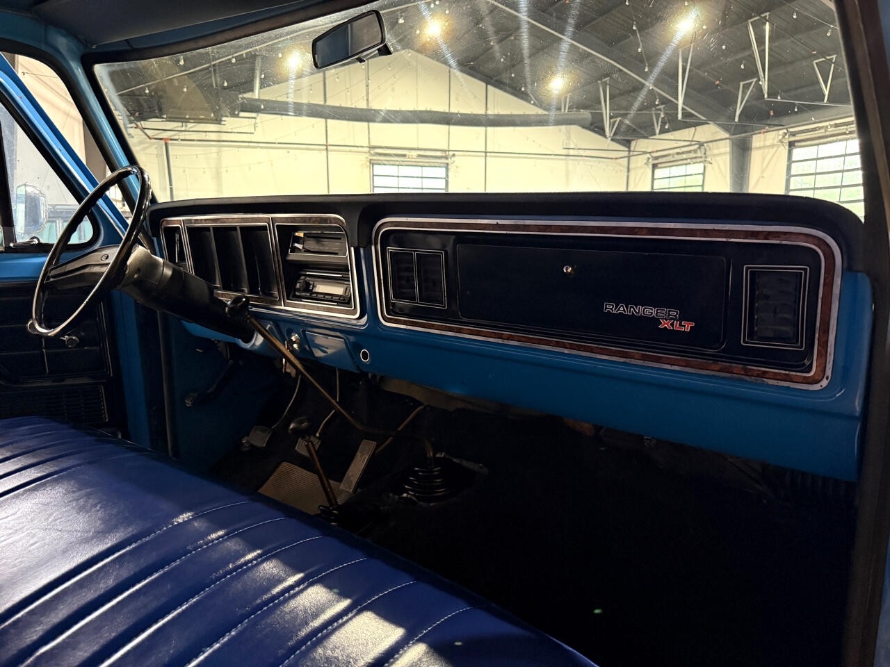 Ford-F-150-1977-Pickup-Truck-37
