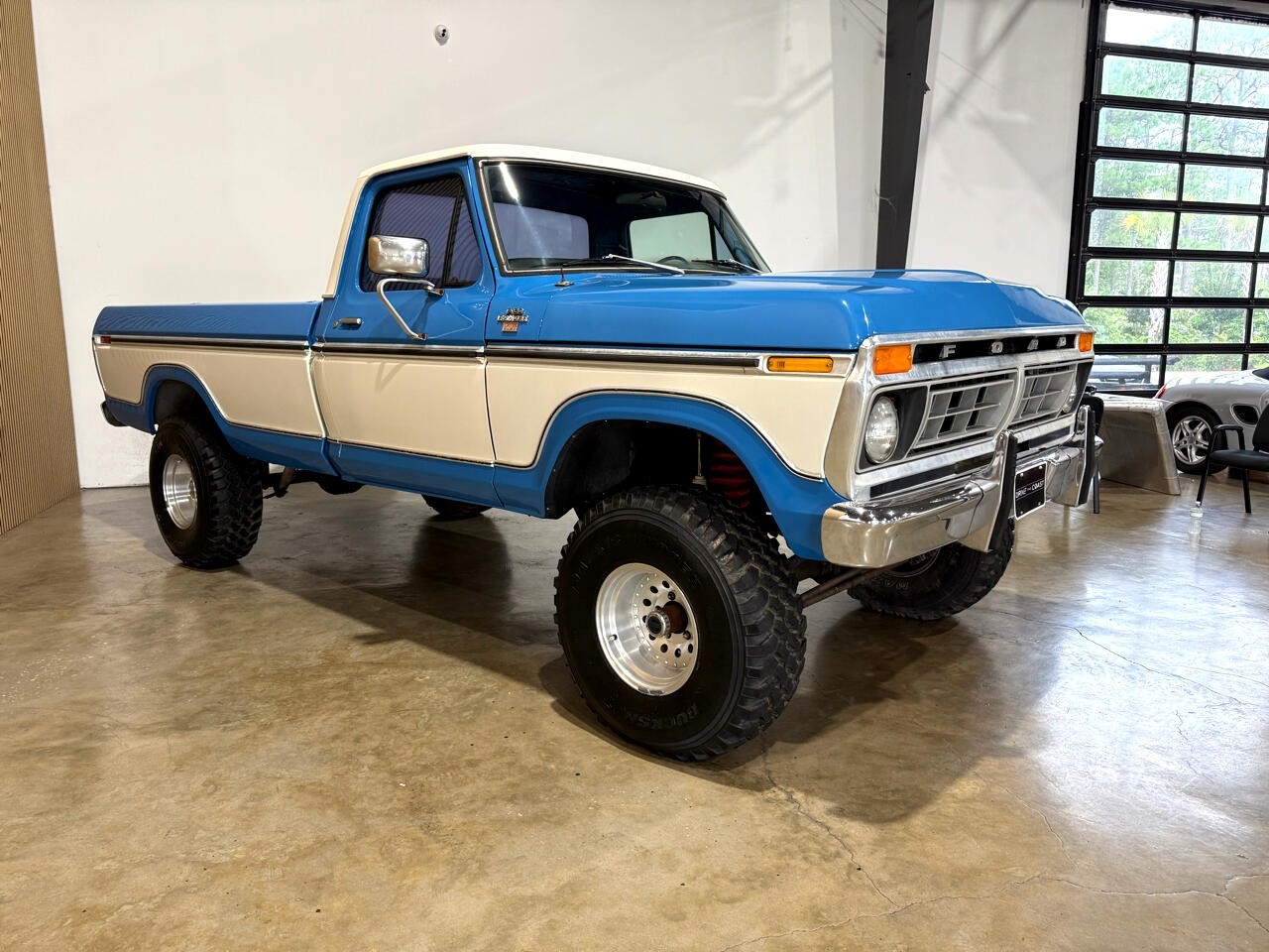 Ford-F-150-1977-Pickup-Truck-5