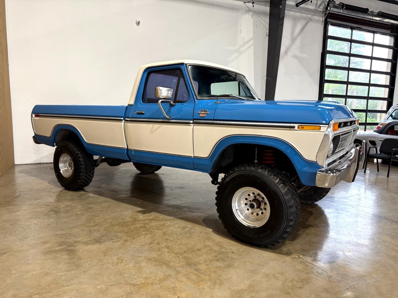 Ford-F-150-1977-Pickup-Truck-6