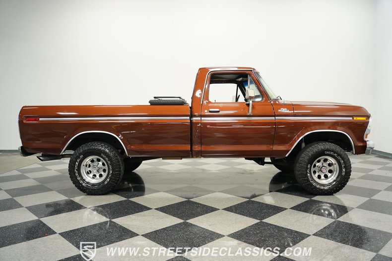 Ford-F-150-1978-Brown-Tan-13