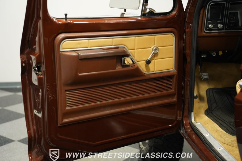 Ford-F-150-1978-Brown-Tan-35
