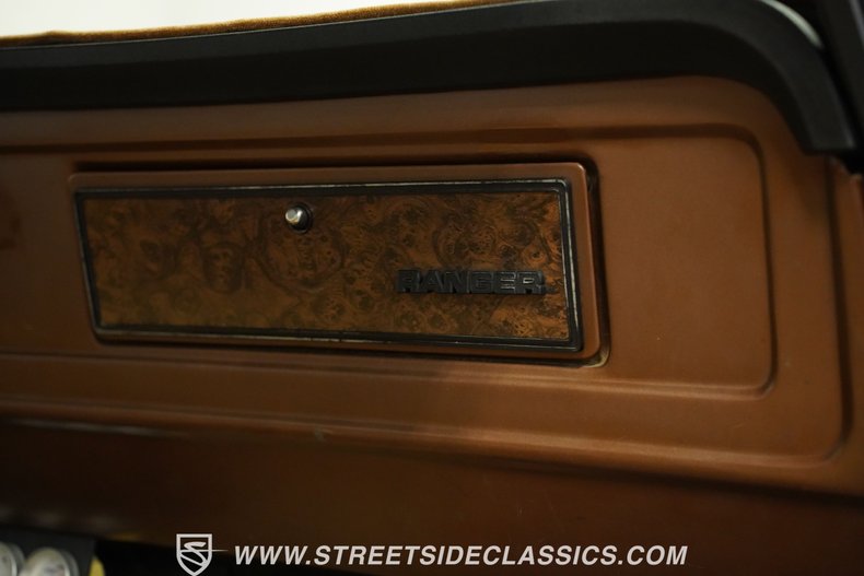 Ford-F-150-1978-Brown-Tan-48