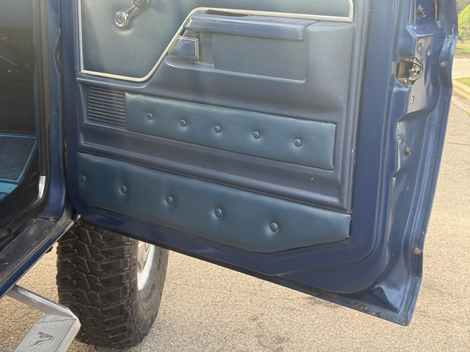Ford-F-150-1979-Standard-Cab-Pickup-24