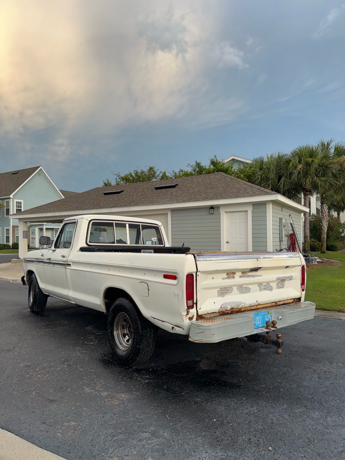 Ford-F-150-1979-Standard-Cab-Pickup-3