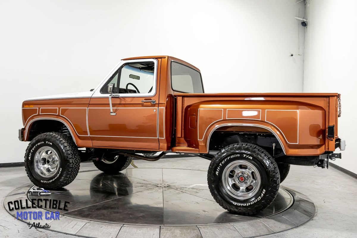 Ford-F-150-1981-Pickup-Truck-11