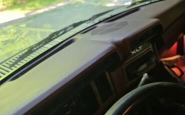 Ford-F-150-1986-10