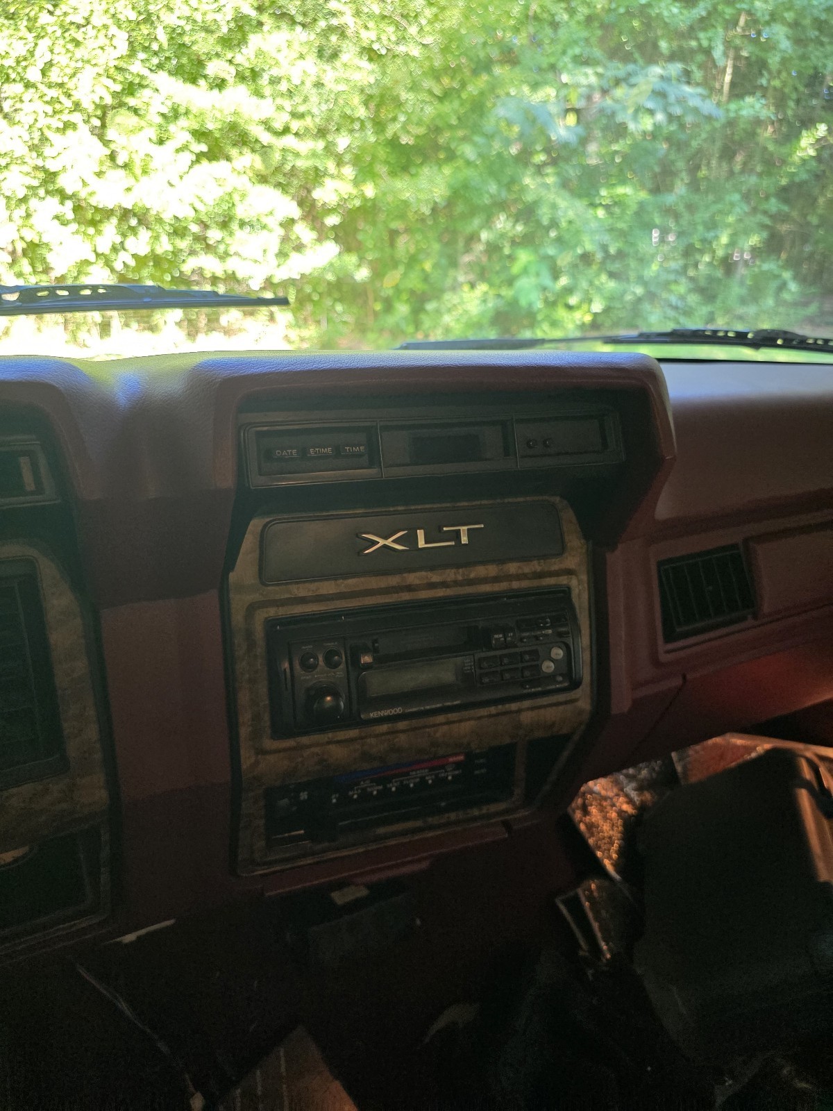 Ford-F-150-1986-16