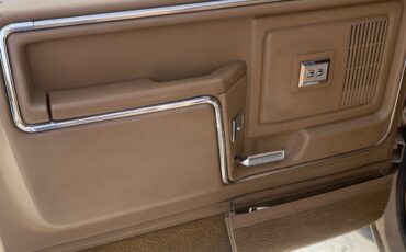 Ford-F-150-1986-9