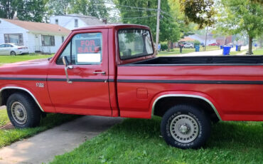 Ford-F-150-1986-Standard-Cab-Pickup-1