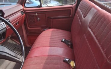 Ford-F-150-1986-Standard-Cab-Pickup-8